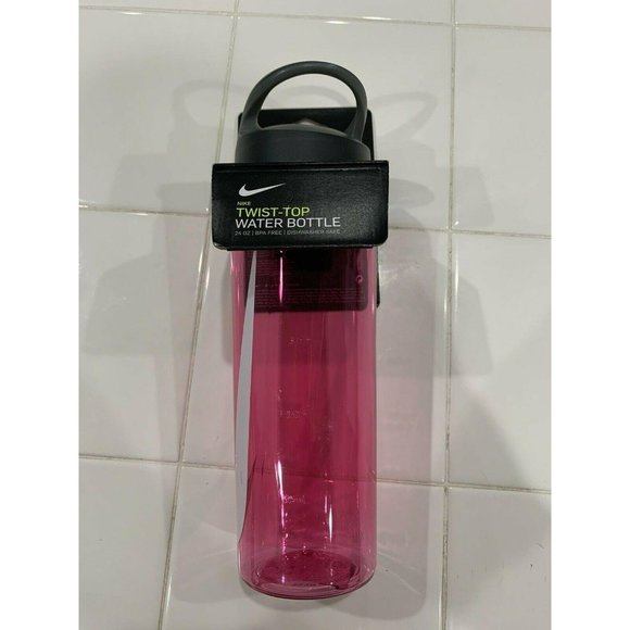 Nike Twist Top Pink Water Bottle 24 OZ BPA Free Dishwasher Safe New With Tags - Picture 1 of 3